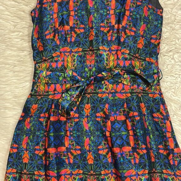 Hugo Hugo Boss Silk Multi Colored Stained Glass Geometric Tie Waist Dress - Picture 4 of 12